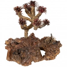 Unusual gnarled tree sculpture